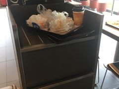 -麦当劳(乳山路店)