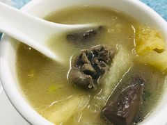 -洞背山庄(洞背院区式管理小区店)