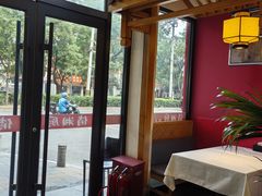 -俏湘厨•地道湘菜(建华南路店)
