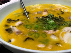 椒麻鱼片牛蛙-望乡楼上海菜(日月光店)