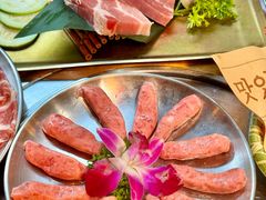 -香猪坊韩国烤肉专属门店(魏公村店)