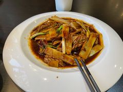 -老牌坊鲁菜名店(美莲广场店)