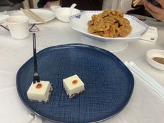 -品海楼·大连海胆锅贴馆(东港店)