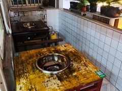 -芈重山老火锅(洪崖洞店)