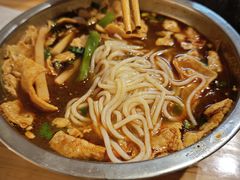 -柳州肥姨妈大骨螺蛳粉(江宁万达店)