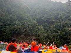 -安吉龙王山峡谷漂流