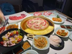 -猪啊牛呀羊啊铜盘烤肉(正大广场店)