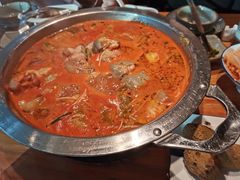 -野山舂·贵州现舂酸汤火锅(鸿通城店)