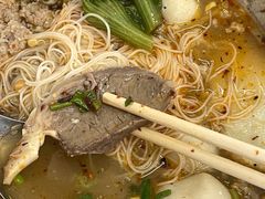 猪肉细米粉汤-榮泰米粉湯(Left Shop)