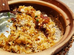 自制腊味煲仔饭-啫神·广州地标美食(北京路店)