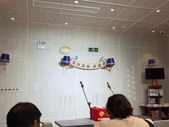 -钟书阁(群光广场店)