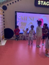 -MELAND CLUB亲子乐园·派对·餐厅(北京芳圆里ID MALL店)