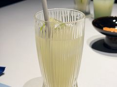 梨汁白茶-荣轩(新荣记环球金融中心店)