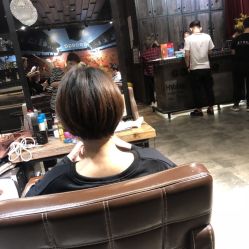 -侨治发型