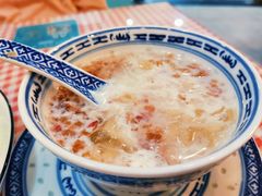 养生桃胶牛奶-超琪星·咖啡简餐(川音店)