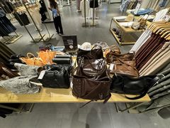 -URBAN REVIVO(佛山南海万达广场店)