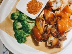 热卤猪蹄-王妈热卤·川味馆(海昌店)