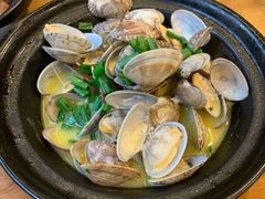 姜葱炒花蛤-汉通东林海鲜大酒店(鼓楼孝闻街店)