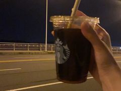 -星巴克(武汉金色港湾店)