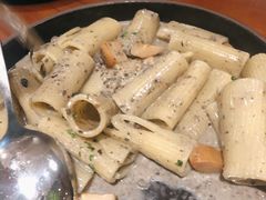 黑松露奶油意面-Laures·月桂西班牙碳烤餐厅(十尚坊店)