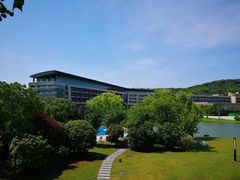 -上海佘山世茂艾美酒店