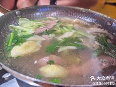 -川堂风·跷脚牛肉·乐山爆炒(宝山日月光店)