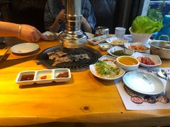-唯成•韩国炭火烤肉 유성고기