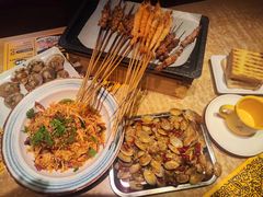 -喝丢一只鞋海鲜烧烤·海肠捞饭(东关街店)