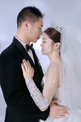 -巴黎春天婚纱摄影(临安店)