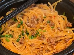 鲜牛肉酱炒土豆丝-鱼食饭稻·苏浙土菜17年老馆子(平江路店)