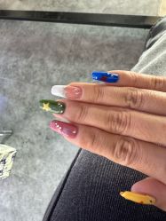 -尤米一站式美甲美睫