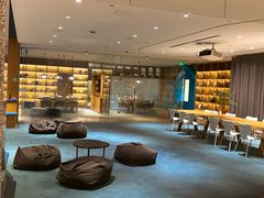 -蔚来中心(北京中关村店)