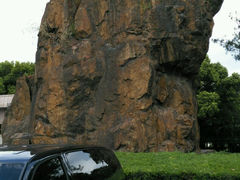 android_upload_pic-上海市龙华烈士陵园