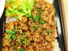 台湾卤肉饭-魏家凉皮(中央广场店)