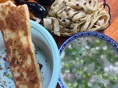 -铁谢李松祖传羊肉汤馆