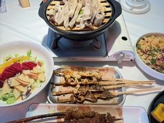 -百彦蒙古包·碳烤羊排·手抓羊肉(万江首店)