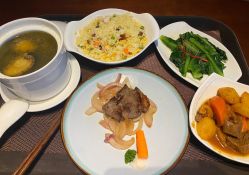 -臻康乃馨月子中心(集美店)