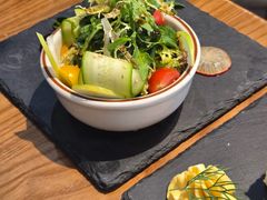 -Mark&Mars Restaurant