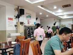 大堂-华仔土鸡店(创意产业园店)