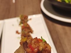 -港丽餐厅(来福士店)