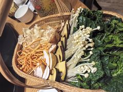 -臻吃客主题餐厅(湖州太阳城店)
