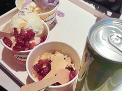 -雍容荟帝王蟹活龙虾展台自助(IFS黑金店)