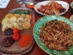 -包整·丝娃娃(一览甲秀楼风景店)