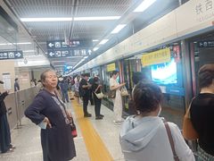 -铁西广场(地铁站)