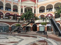 -佛罗伦萨小镇广佛名品奥特莱斯(疏港路店)