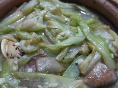 -海口滨海新村143号海南老字号炒菜店