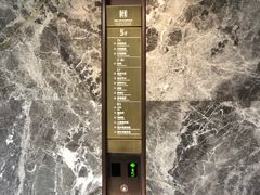 -深圳隐秀山居酒店
