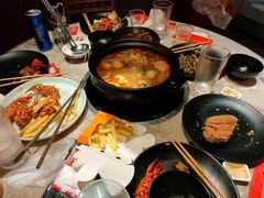 -沪小胖小龙虾(淮海中路旗舰店)