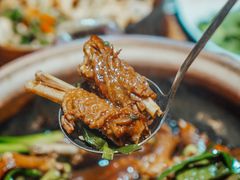 凉瓜焖狮头鹅掌亦煲-七寸飝大饭店(马场店)
