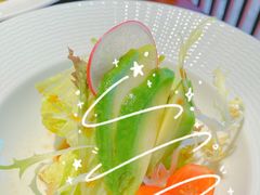 牛油果蔬菜沙拉-一本魅·日式料理